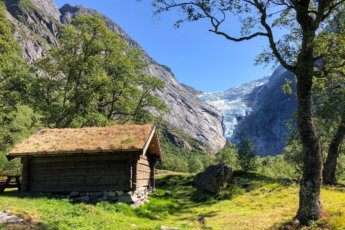 Briksdalsbreen