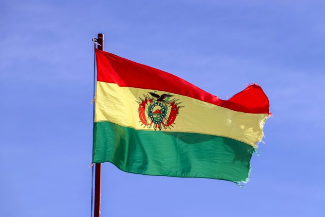 vlajka-bolivia